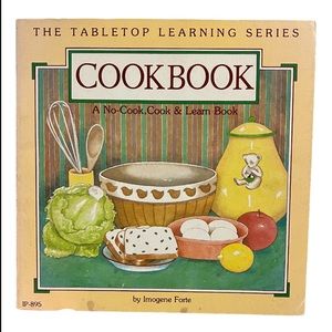 ❌ SOLD ❌ 5/$15 Book Bundles